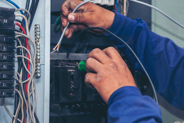 Best 24-Hour Electrician  in Mccom, OH